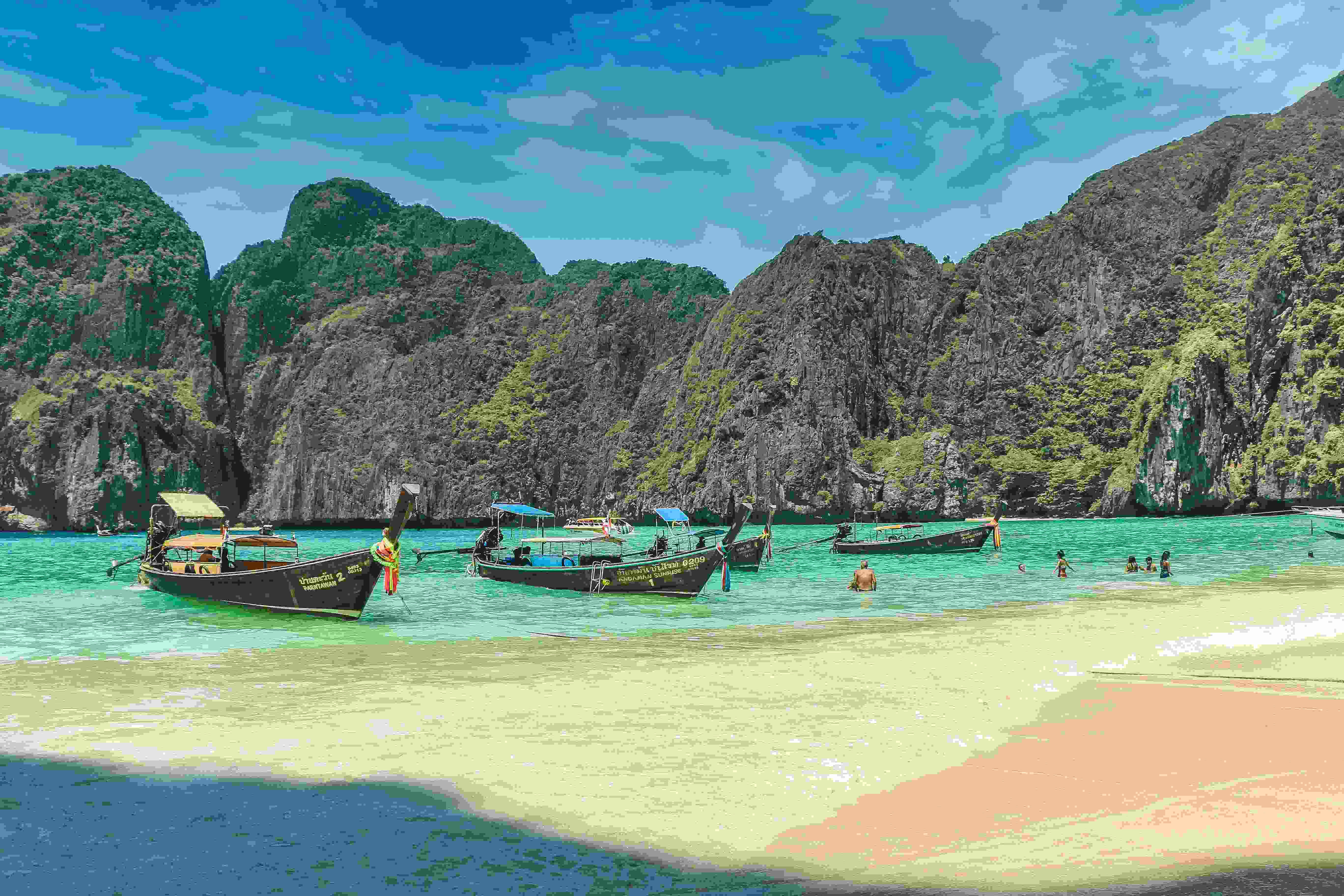 Thailand First-Time Route destination photo 3