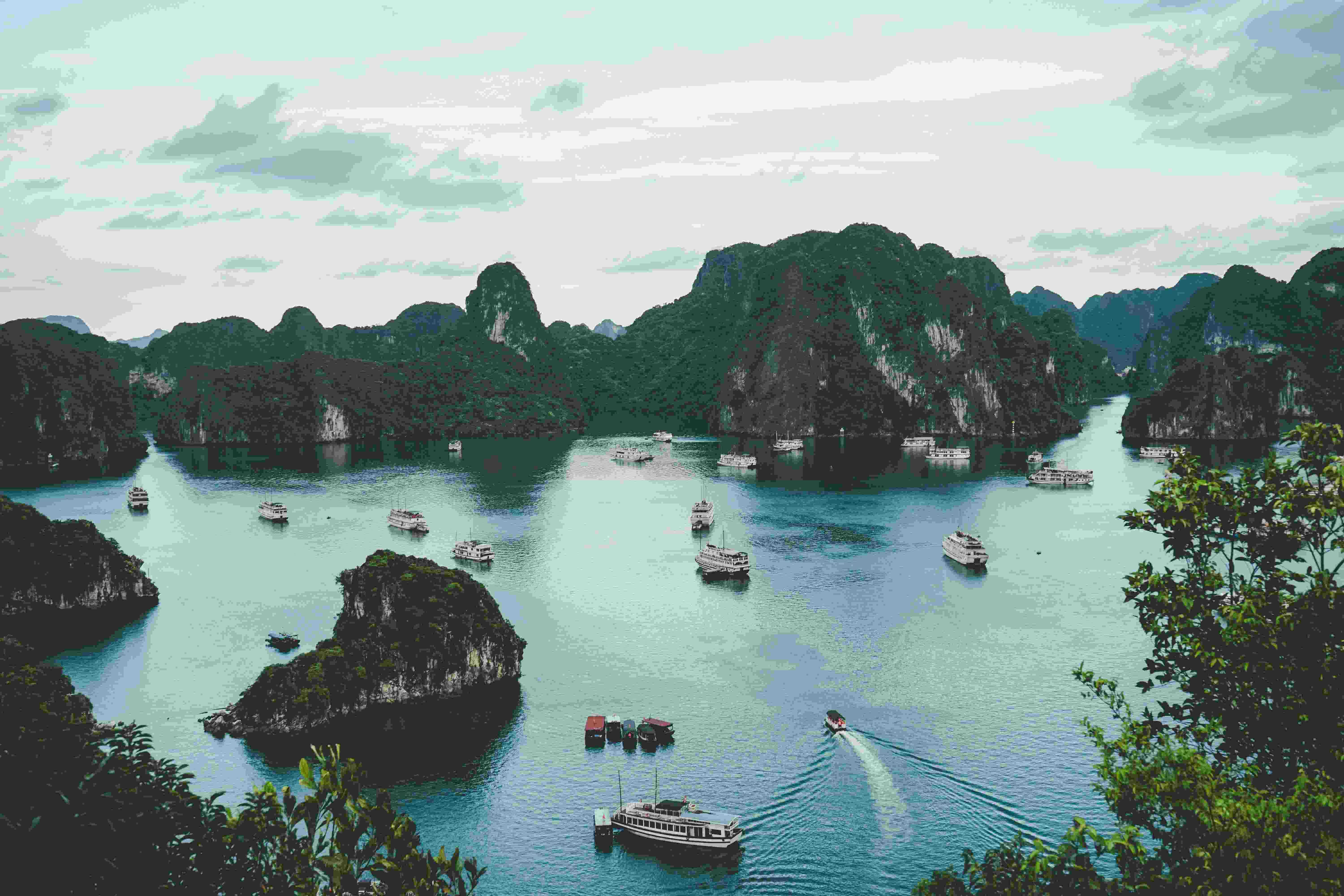 Vietnam North-to-South Preview destination photo 2